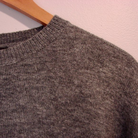 Love & Legend Rudolph Reindeer Gray Sequin Christmas Sweater Plus Size 1X - Picture 3 of 16